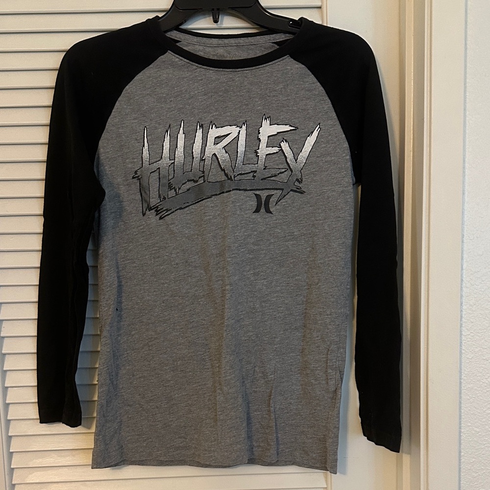 Hurley Men's Long Sleeve Black and Gray Tee